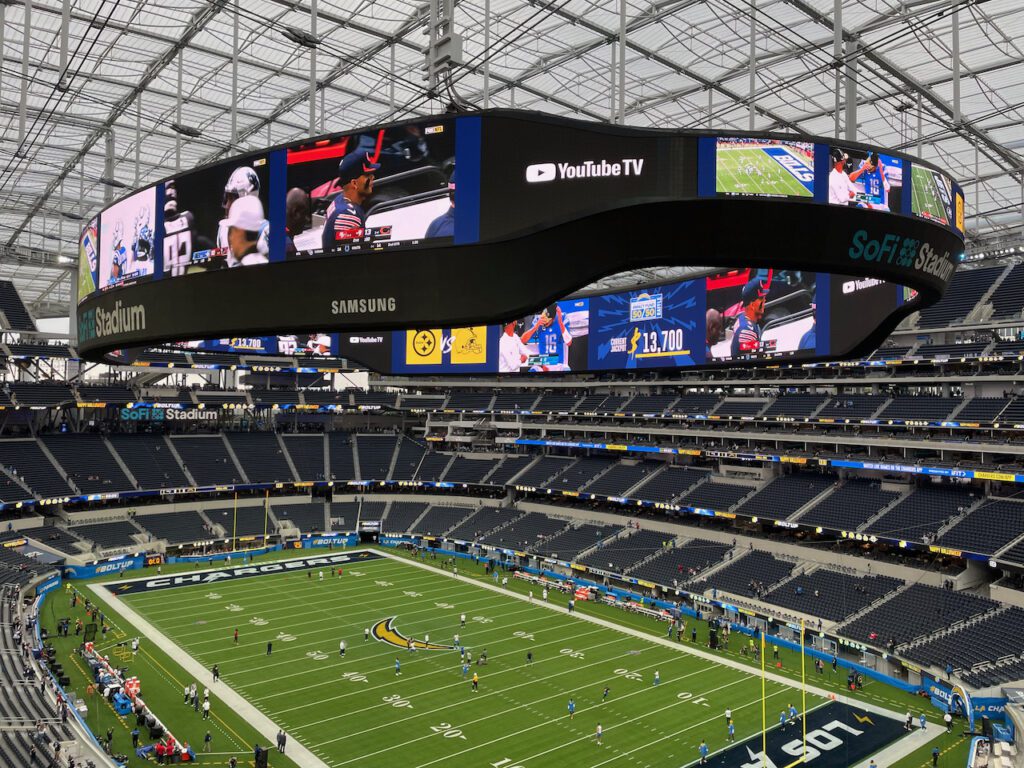 Live From Super Bowl LVI: Verizon Powers 5G Multi-View for In